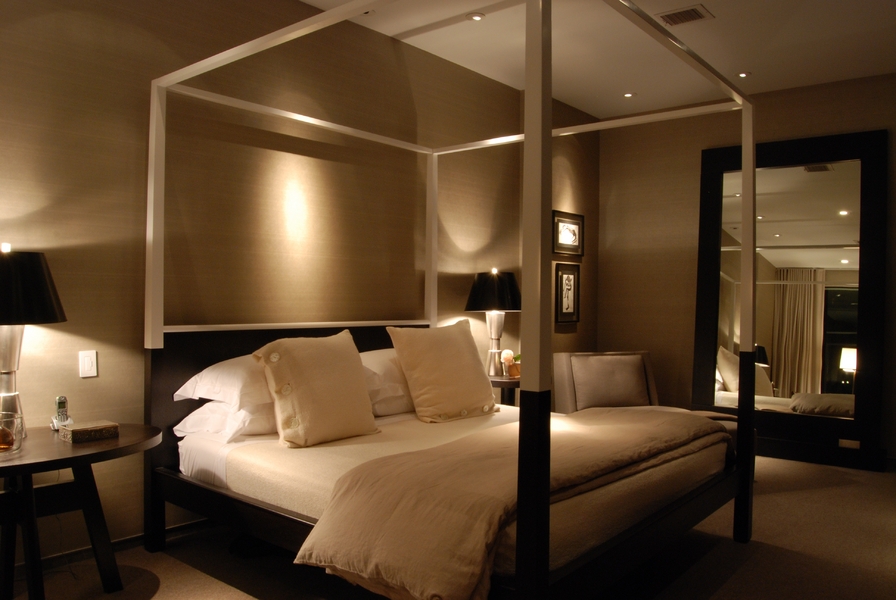 GLENDOWER COURT STEVE HOWARD DESIGNS HOUSTON, TX